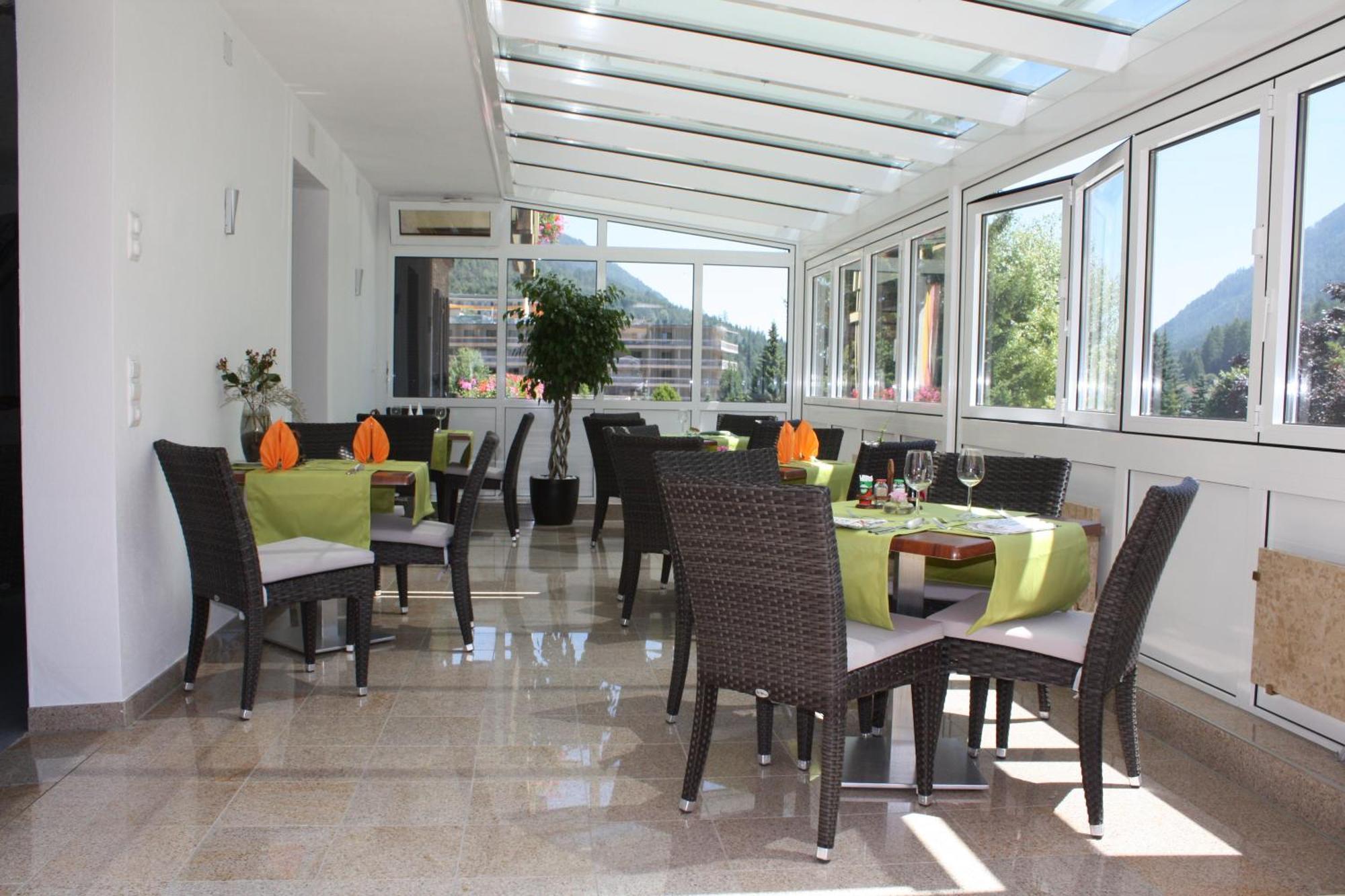 Hotel Vital Бад Блайберг Екстериор снимка