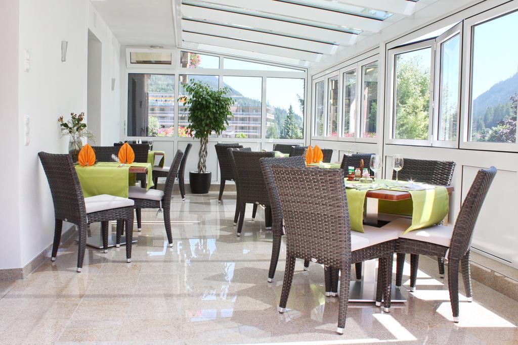 Hotel Vital Бад Блайберг Екстериор снимка